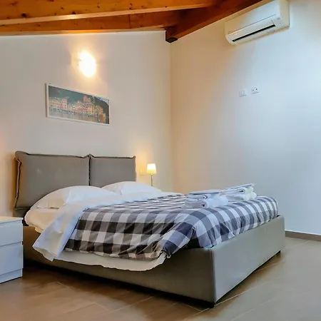 Βίλα Livia - L'opera Group *