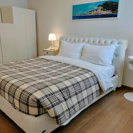 Livia - L'opera Group Специя