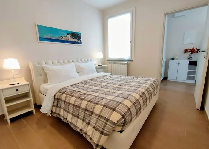 فيلة Livia - L'opera Group لا سبيتسْيا